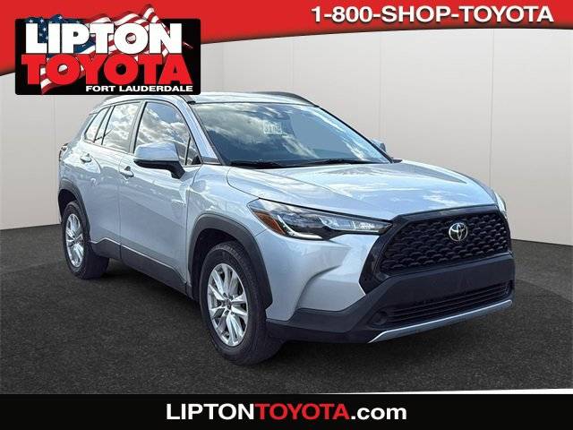 2022 Toyota Corolla Cross LE — SUV — 39,834 mi — Fort Lauderdale, FL
