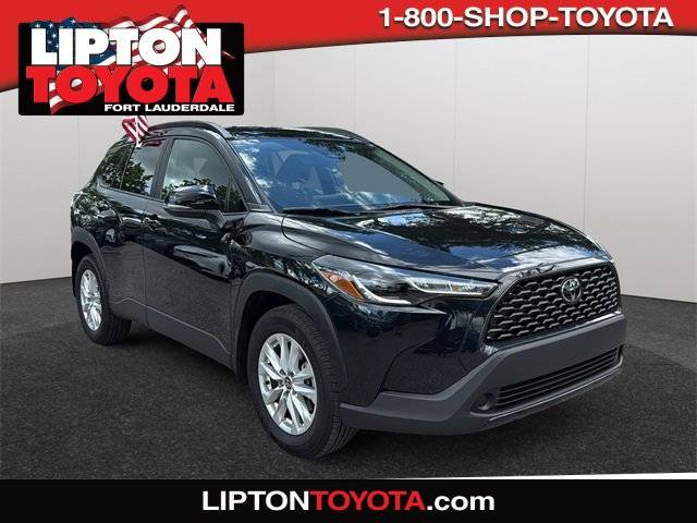 2024 Toyota Corolla Cross LE — SUV — 6,977 mi — Fort Lauderdale, FL
