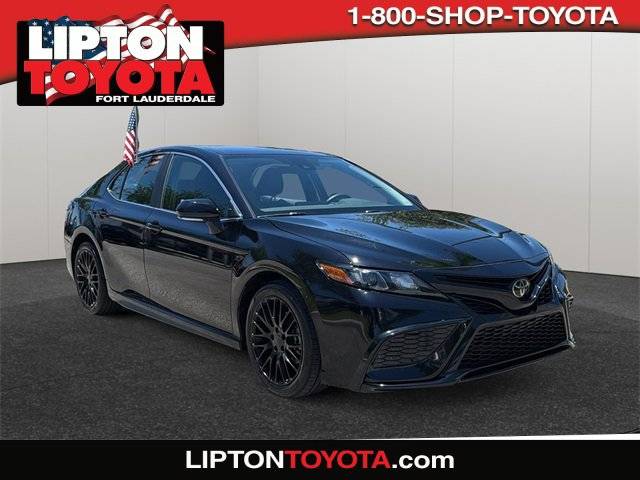 2024 Toyota Camry SE — Sedan — 14,180 mi — Fort Lauderdale, FL