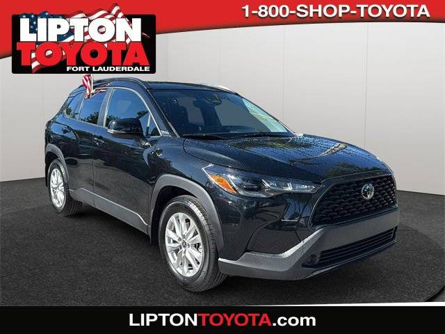 2024 Toyota Corolla Cross LE — SUV — 17,152 mi — Fort Lauderdale, FL