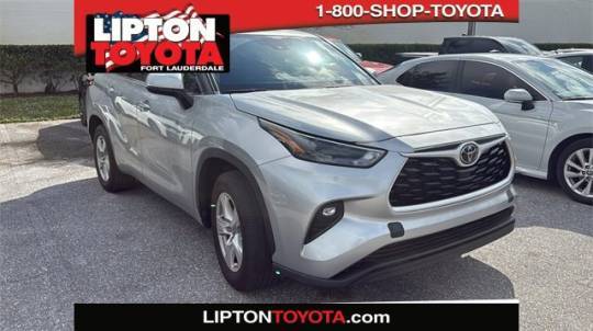 2023 Toyota Highlander LE — SUV — 26,305 mi — Fort Lauderdale, FL