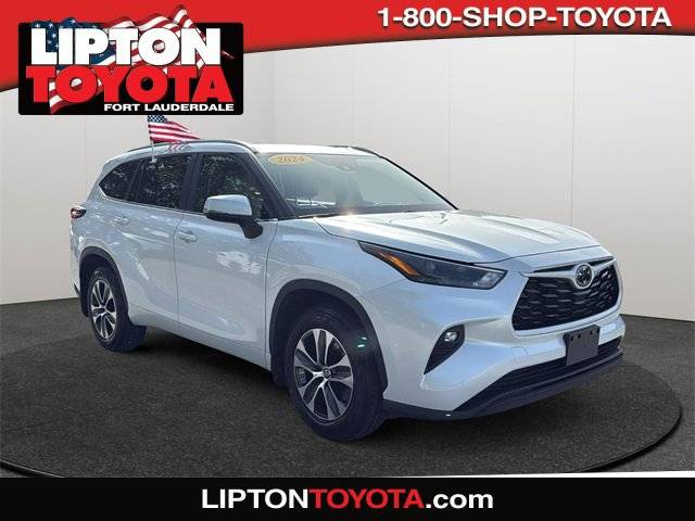 2024 Toyota Highlander XLE — SUV — 28,573 mi — Fort Lauderdale, FL