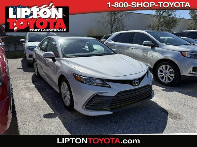2024 Toyota Camry LE — Sedan — 15,028 mi — Fort Lauderdale, FL