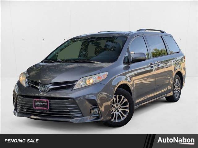 2018 Toyota Sienna XLE — Minivan — 118,986 mi — Lewisville, TX