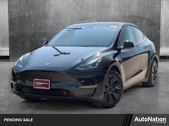 2025 Tesla Model Y Long Range — SUV — 2,035 mi — Lewisville, TX