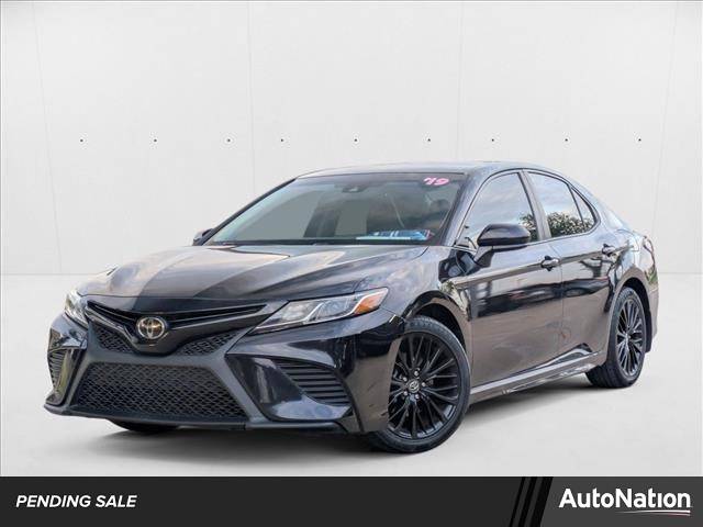 2019 Toyota Camry SE — Sedan — 143,368 mi — Lewisville, TX