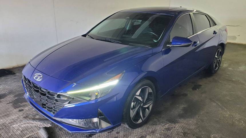 2022 Hyundai Elantra SEL — Sedan — 61,434 mi — Fairfield, OH