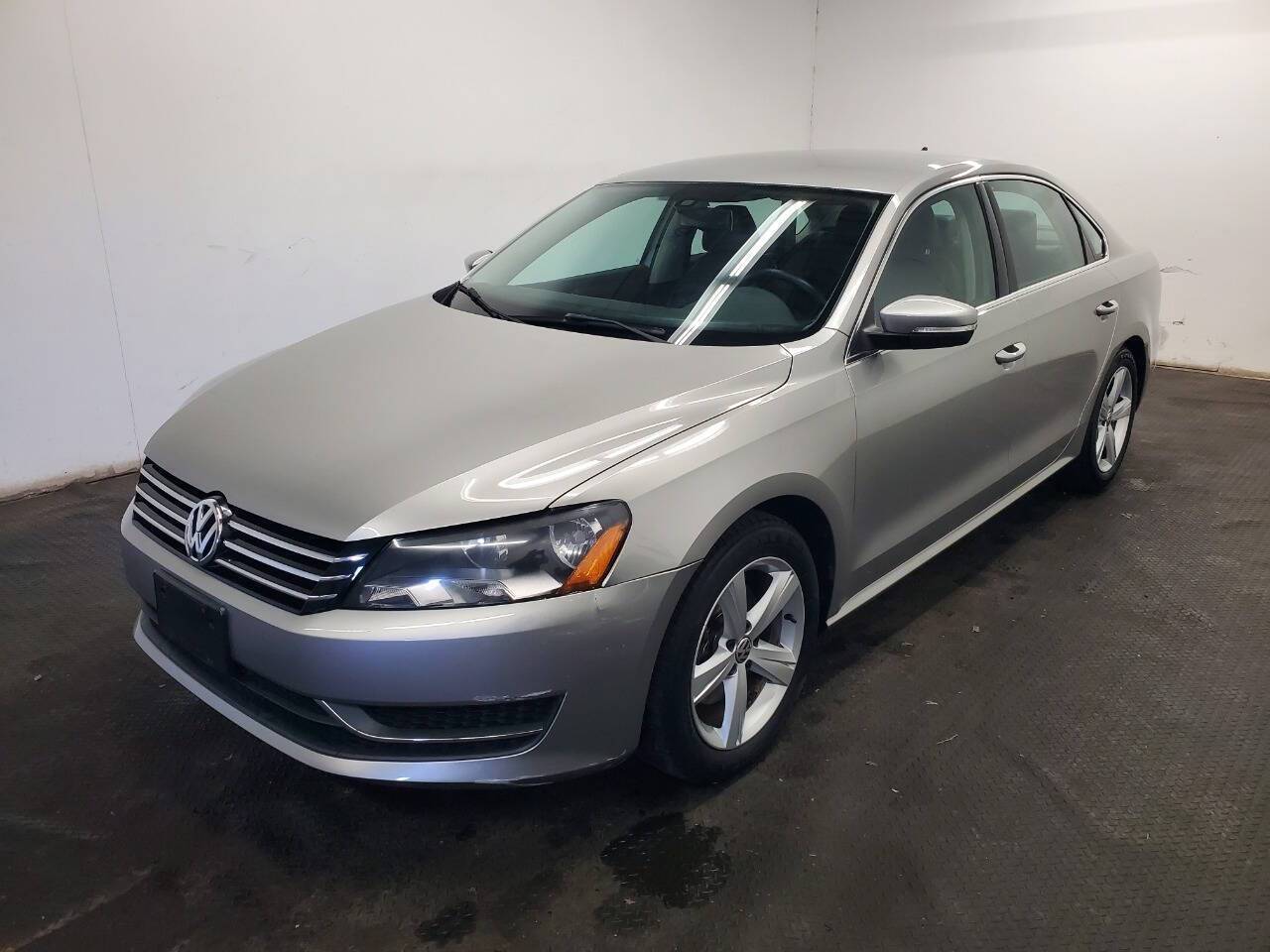 2014 Volkswagen Passat SE — Sedan — 52,698 mi — Fairfield, OH