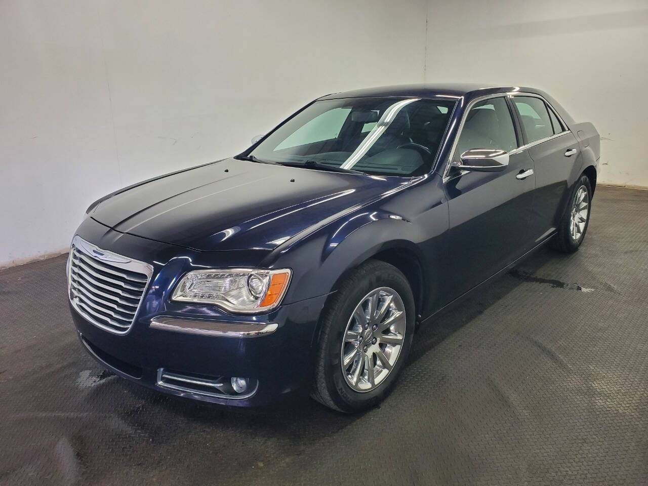 2012 Chrysler 300 Limited — Sedan — 86,987 mi — Fairfield, OH