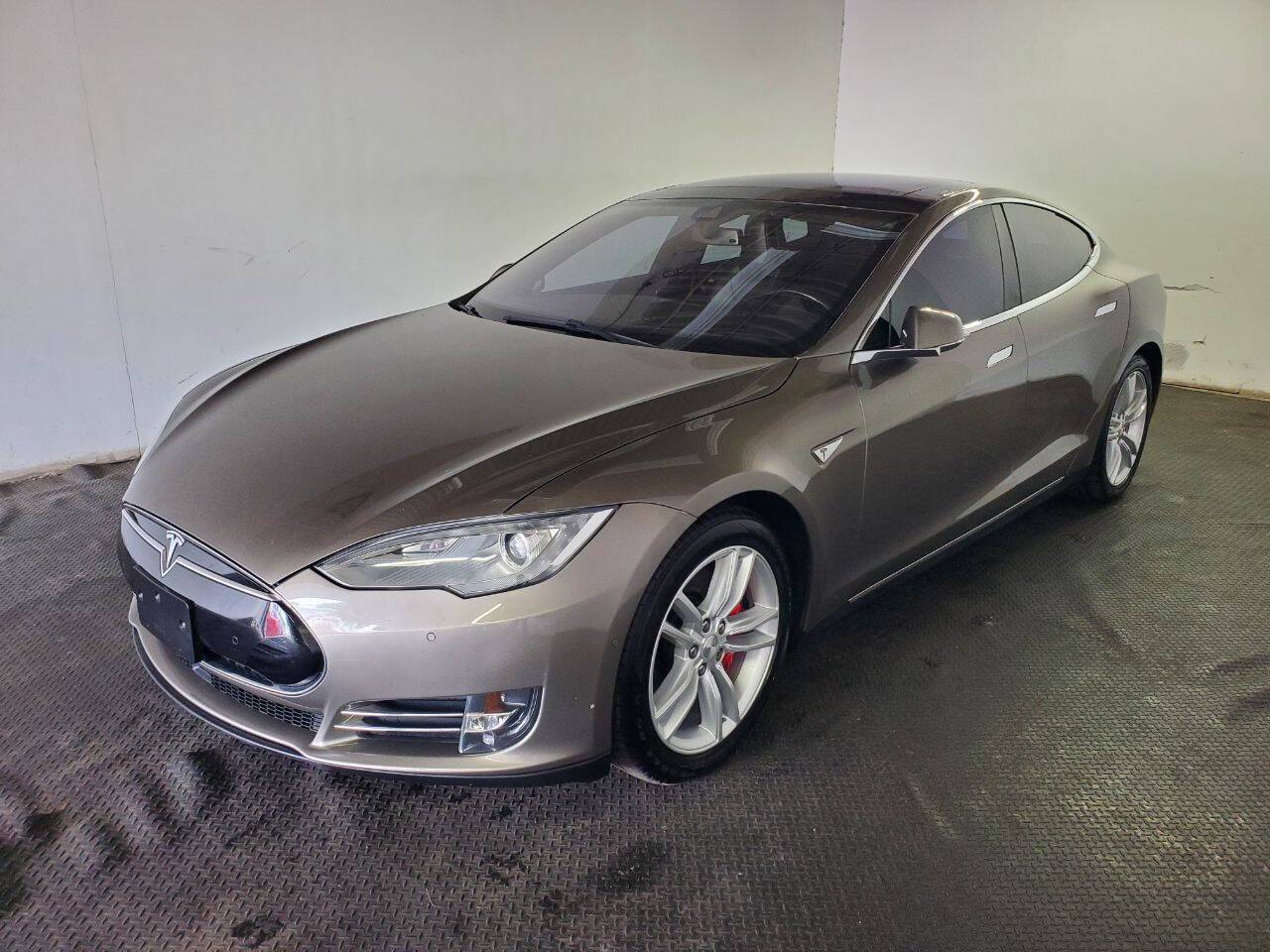 2015 Tesla Model S P85D — Hatchback — 106,358 mi — Fairfield, OH