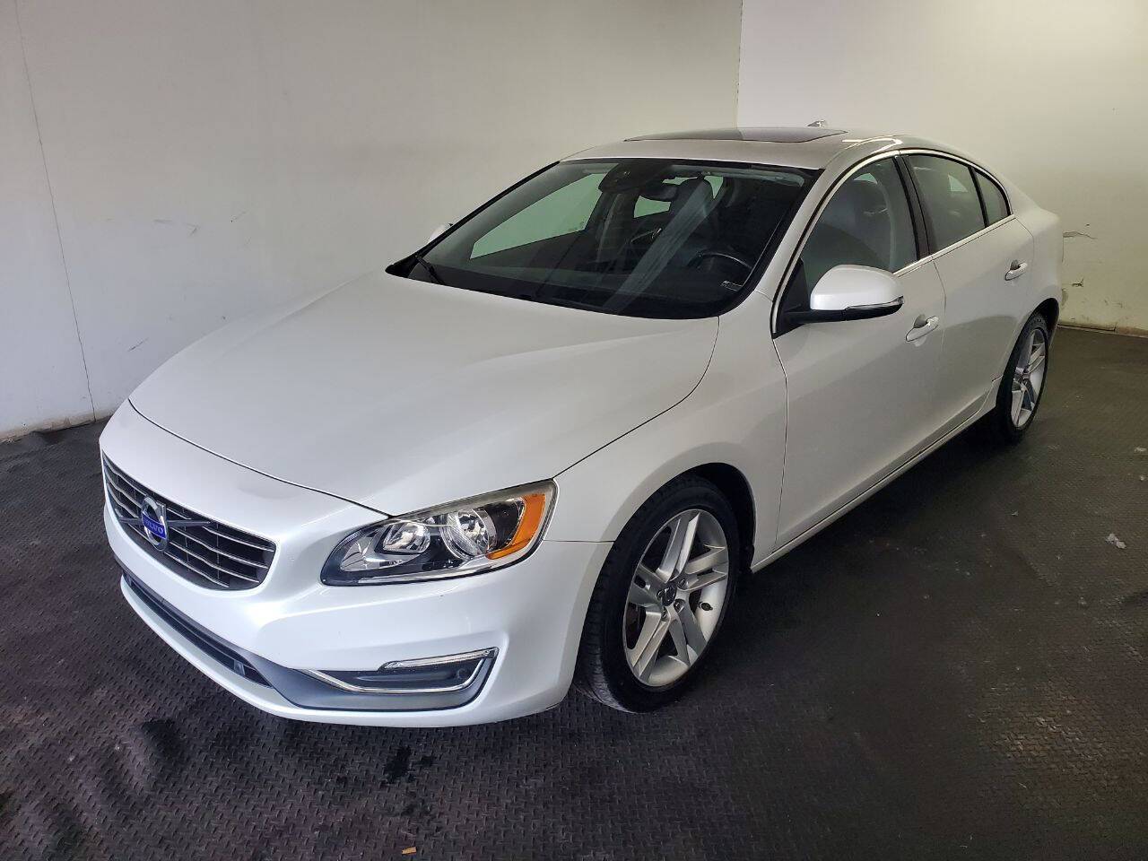 2015 Volvo S60 Premier — Sedan — 125,353 mi — Fairfield, OH