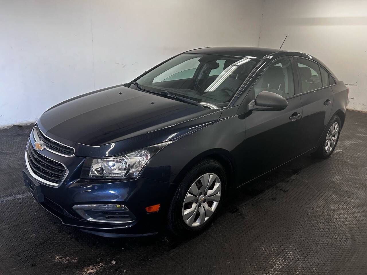 2015 Chevrolet Cruze LS — Sedan — 99,479 mi — Fairfield, OH