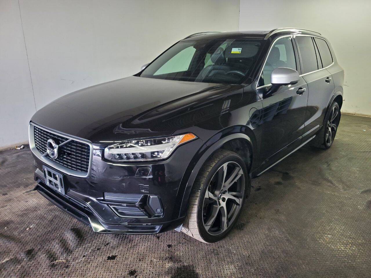 2017 Volvo XC90 R-Design — SUV — 98,870 mi — Fairfield, OH