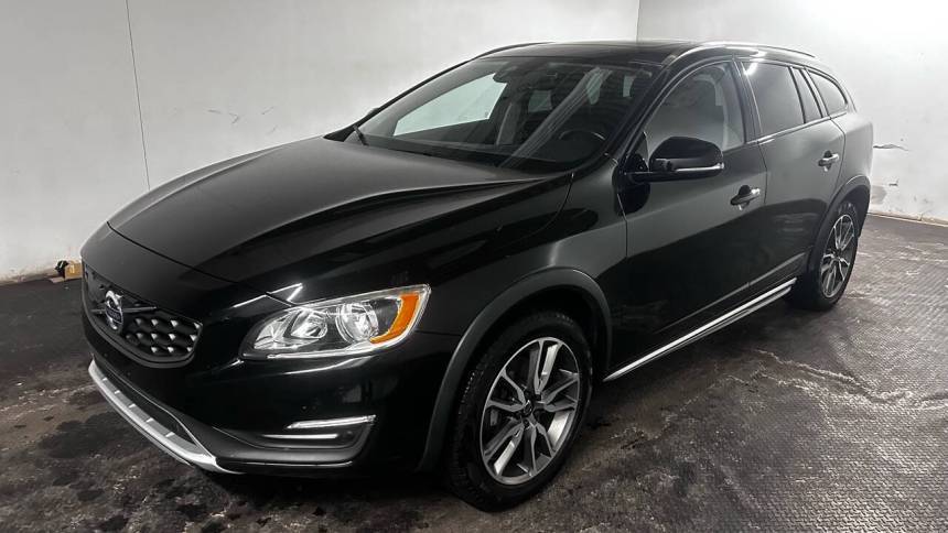 2017 Volvo V60 Cross Country T5 — Wagon — 83,104 mi — Fairfield, OH