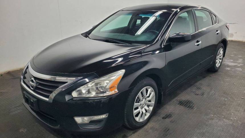 2015 Nissan Altima 2.5 S — Sedan — 116,193 mi — Fairfield, OH