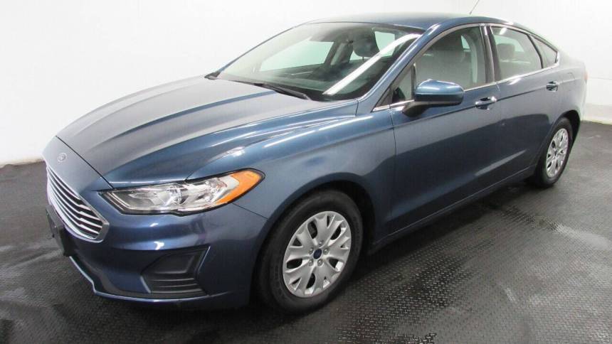 2019 Ford Fusion S