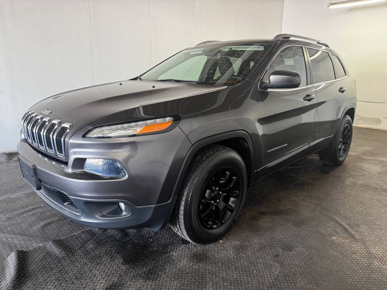2016 Jeep Cherokee Latitude — SUV — 87,410 mi — Fairfield, OH