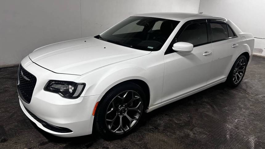 2015 Chrysler 300 S — Sedan — 61,531 mi — Fairfield, OH
