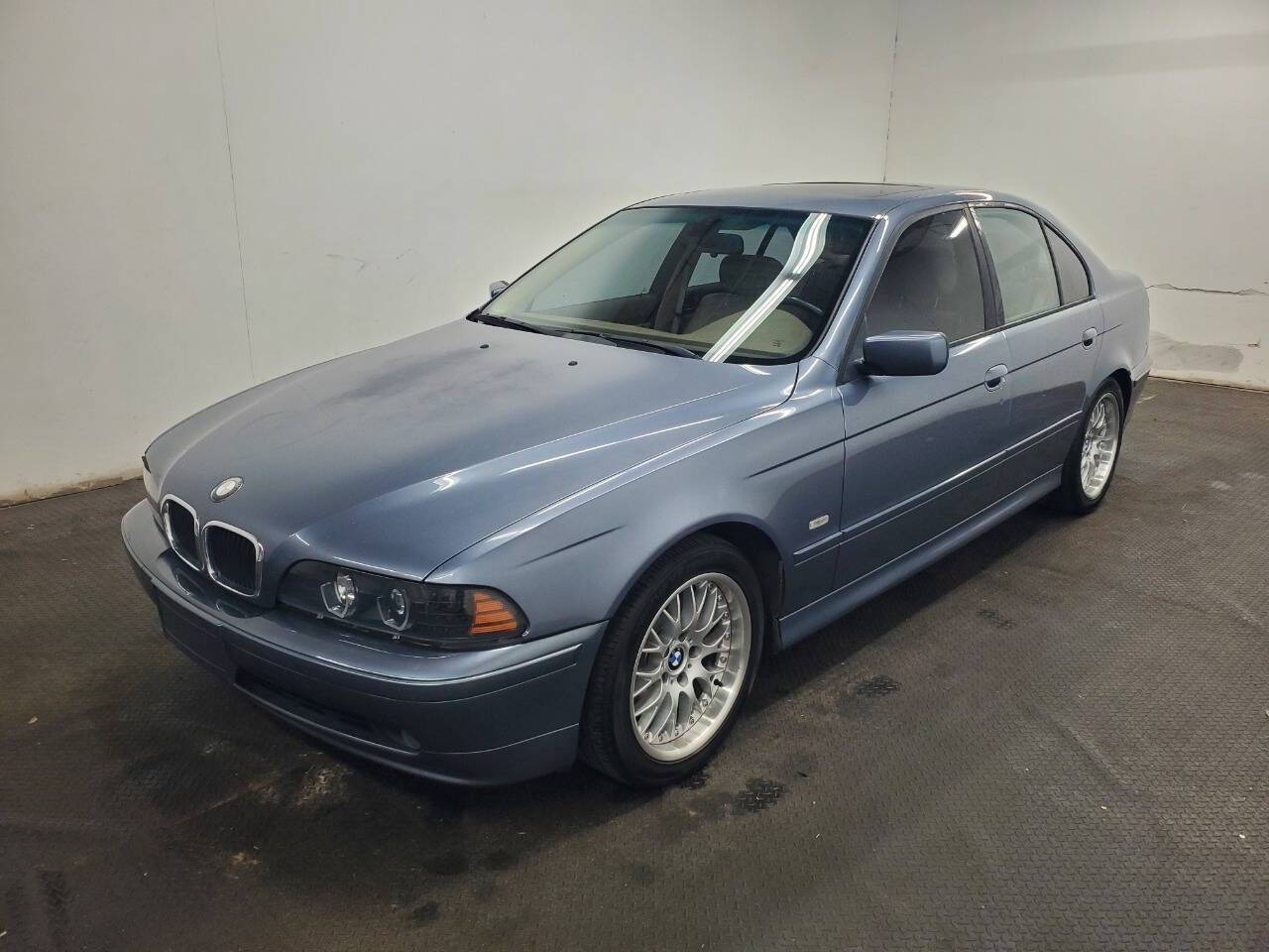 2001 BMW 5 Series 530i — Sedan — 95,700 mi — Fairfield, OH