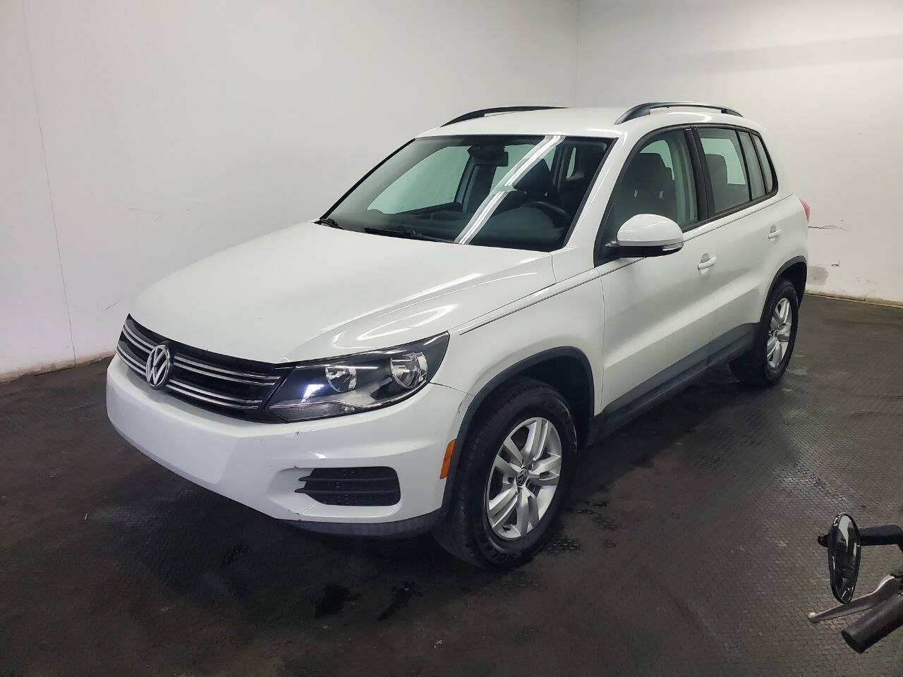 2016 Volkswagen Tiguan SE — SUV — 92,961 mi — Fairfield, OH