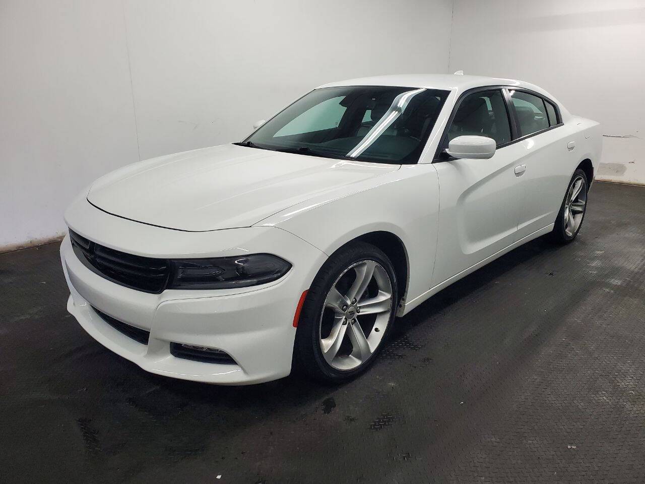 2018 Dodge Charger SXT Plus — Sedan — 87,307 mi — Fairfield, OH