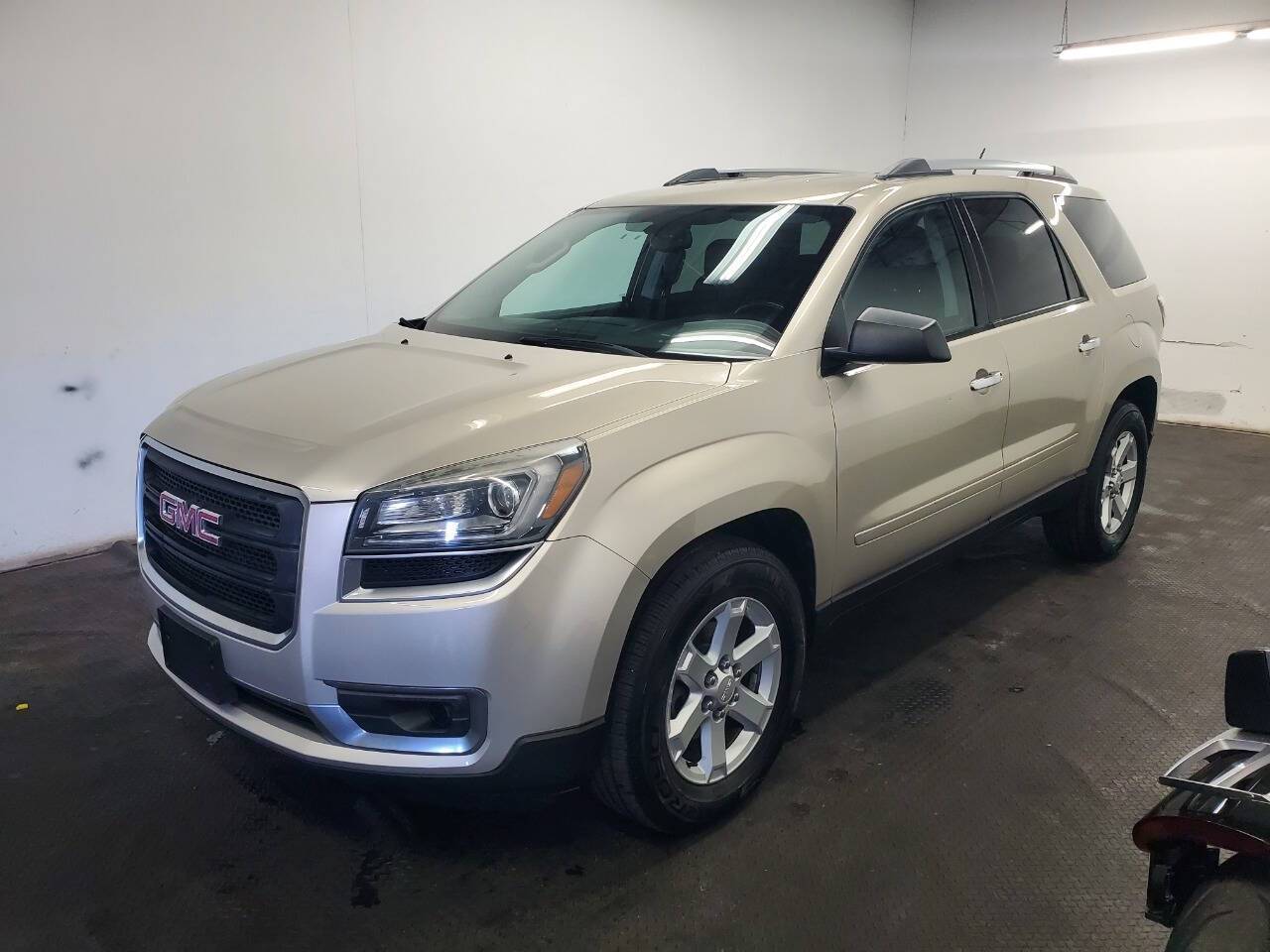 2015 GMC Acadia SLE — SUV — 77,846 mi — Fairfield, OH
