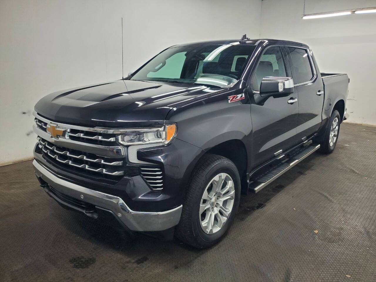 2023 Chevrolet Silverado 1500 LTZ — Pickup Truck — 28,459 mi — Fairfield, OH