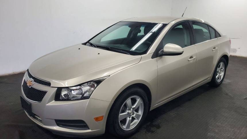 2014 Chevrolet Cruze 1LT — Sedan — 74,441 mi — Fairfield, OH