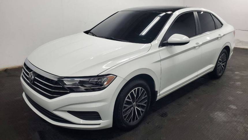 2021 Volkswagen Jetta SE — Sedan — 72,343 mi — Fairfield, OH