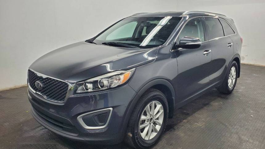 2017 Kia Sorento LX — SUV — 103,792 mi — Fairfield, OH