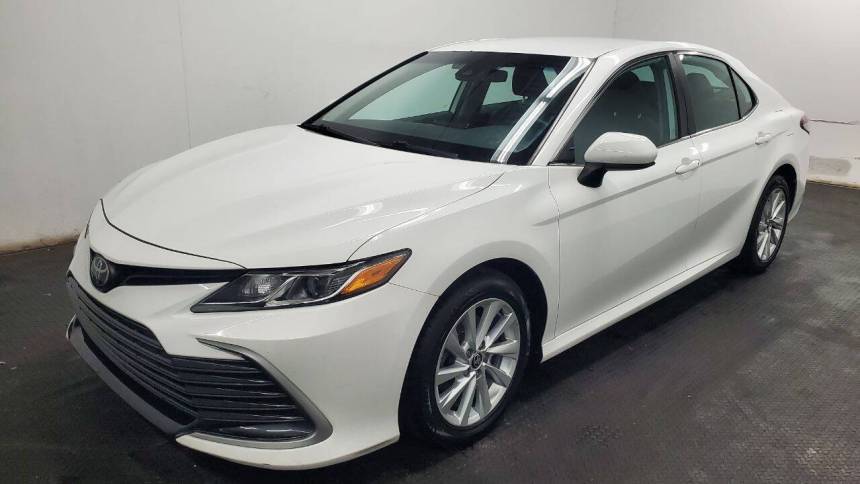 2021 Toyota Camry LE — Sedan — 88,473 mi — Fairfield, OH