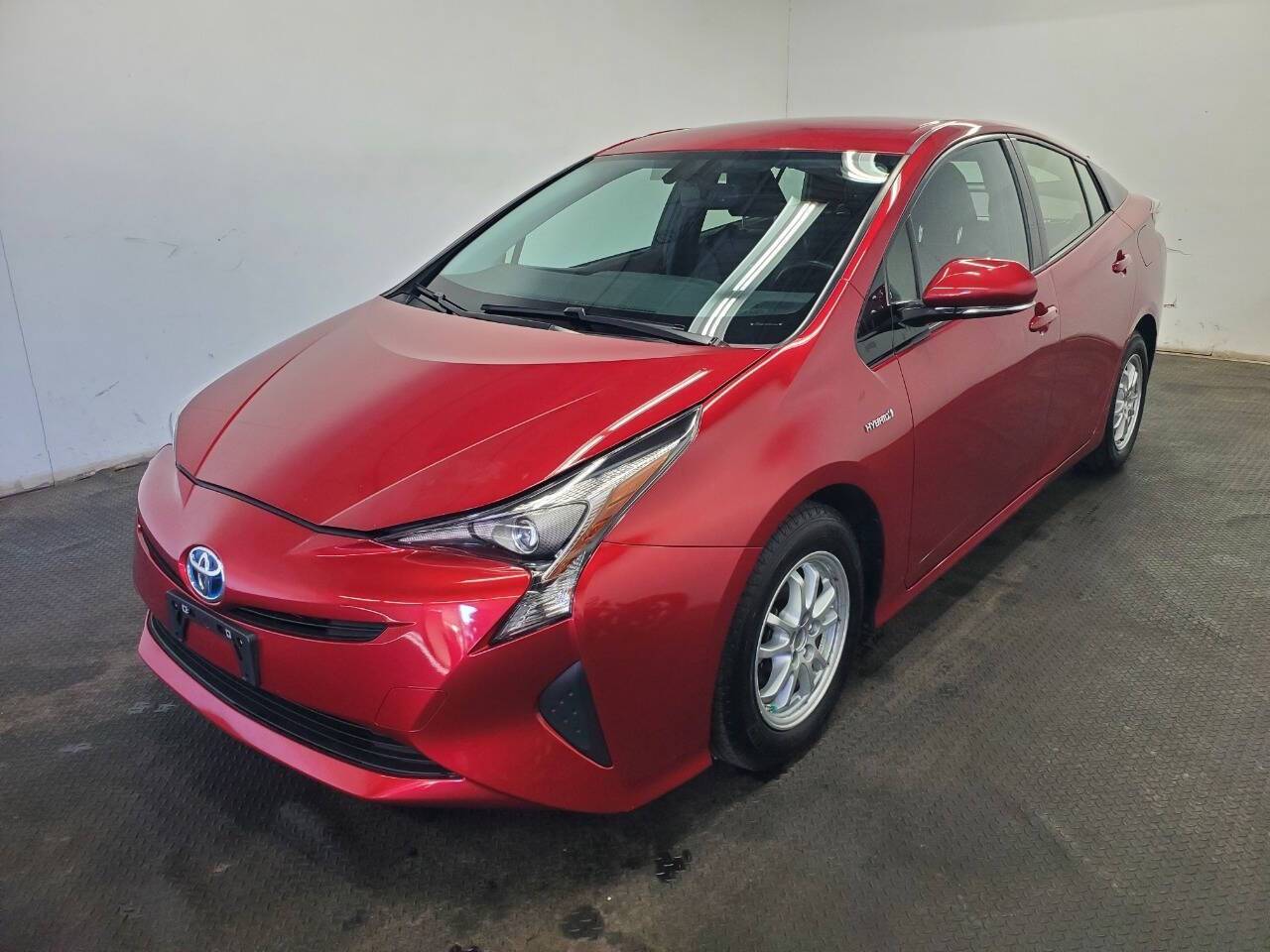 2016 Toyota Prius Four Touring — Hatchback — 92,661 mi — Fairfield, OH
