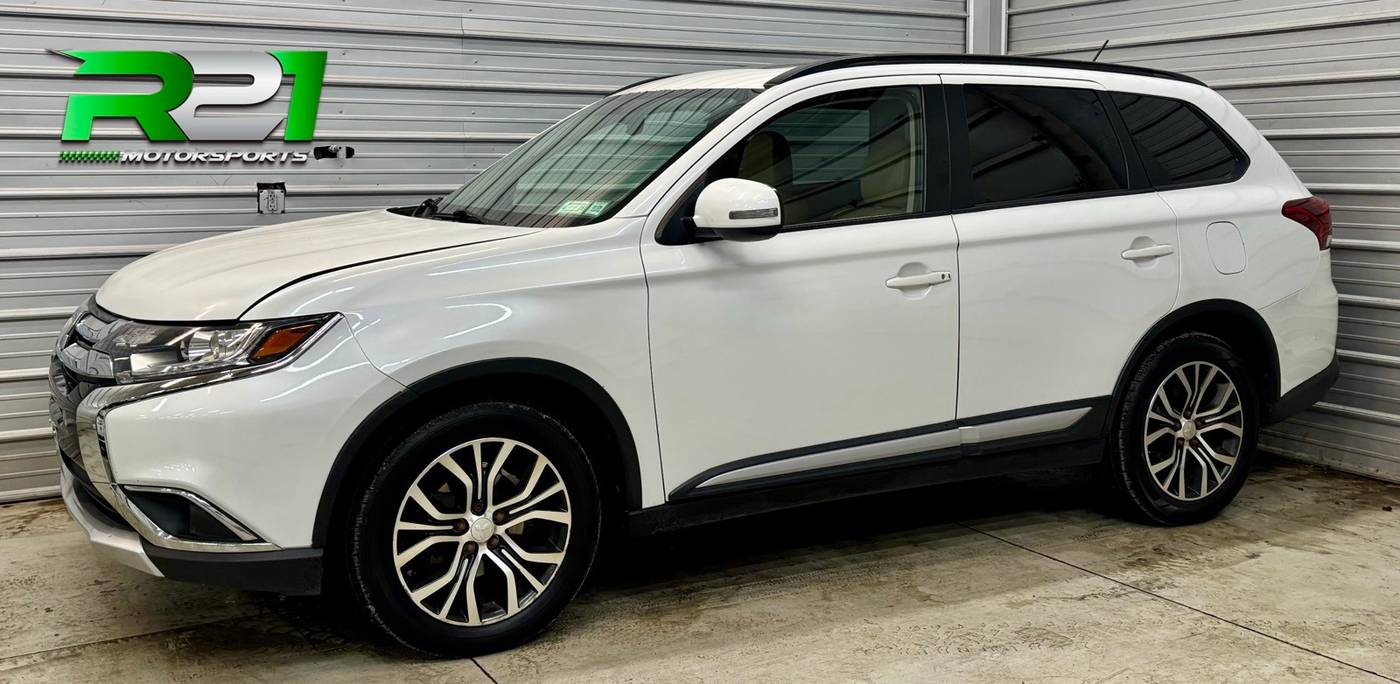 2016 Mitsubishi Outlander SEL — SUV — 145,567 mi — Canal Fulton, OH