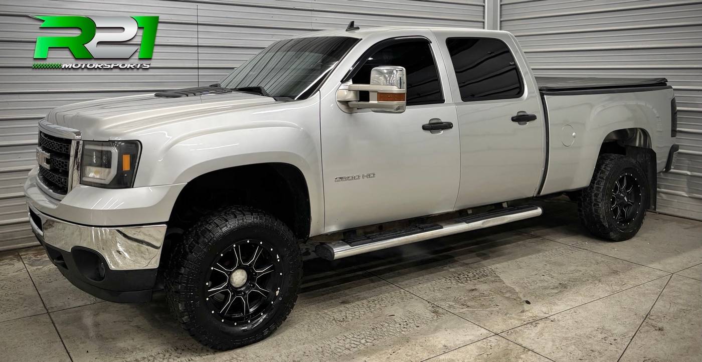 2011 GMC Sierra 2500HD SLE — Pickup Truck — 289,256 mi — Canal Fulton, OH