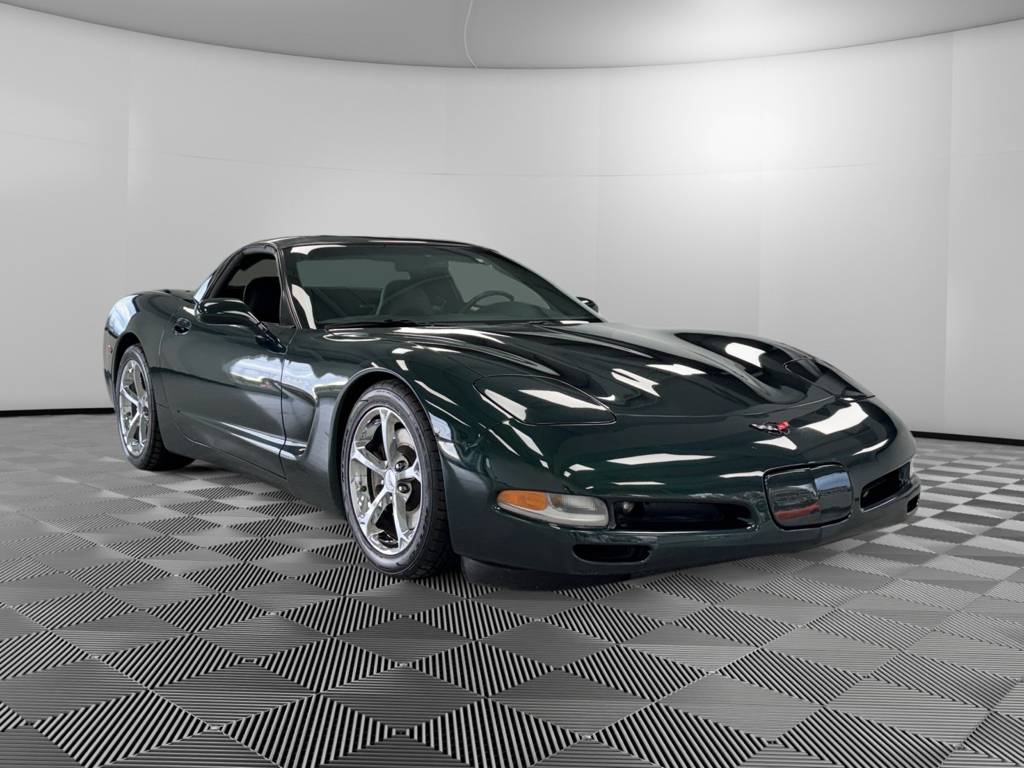 2001 Chevrolet Corvette Base — Coupe — 71,095 mi — Mc Connellsburg, PA