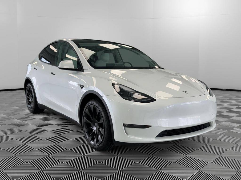 2023 Tesla Model Y Long Range — SUV — 19,228 mi — Mc Connellsburg, PA