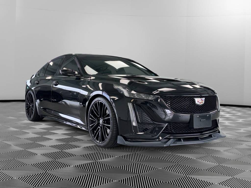 2022 Cadillac CT5-V Standard