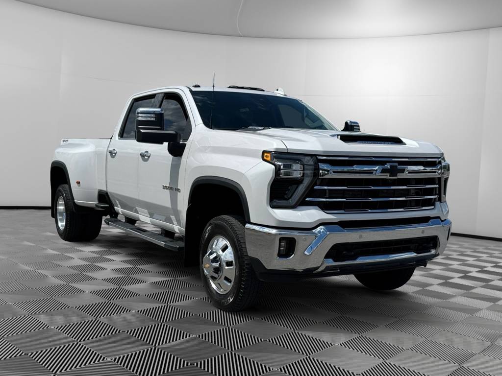 2024 Chevrolet Silverado 3500HD LTZ — Pickup Truck — 44,243 mi — Mc Connellsburg, PA