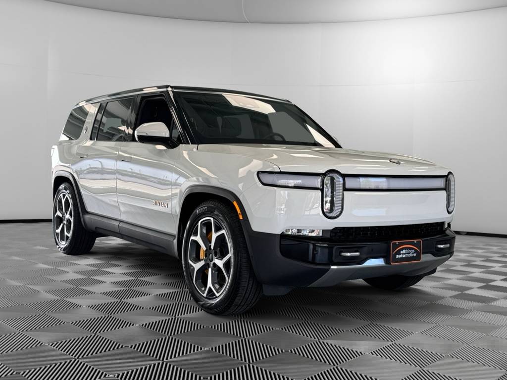 2023 Rivian R1S