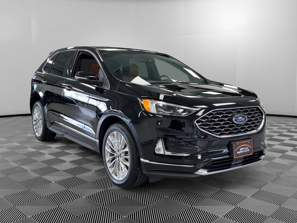 2024 Ford Edge Titanium — SUV — 22,244 mi — Mc Connellsburg, PA