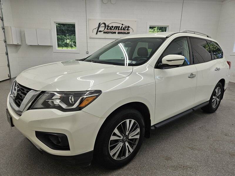 2017 Nissan Pathfinder SL — SUV — 80,981 mi — Spring City, PA