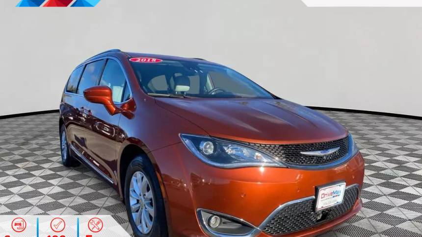 2018 Chrysler Pacifica Touring L — Minivan — 95,448 mi — West Bridgewater, MA
