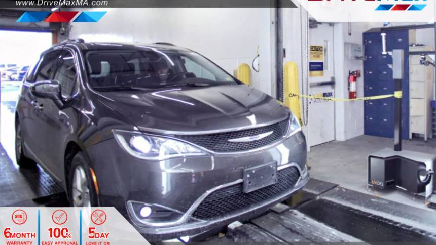 2019 Chrysler Pacifica Limited — Minivan — 87,336 mi — West Bridgewater, MA