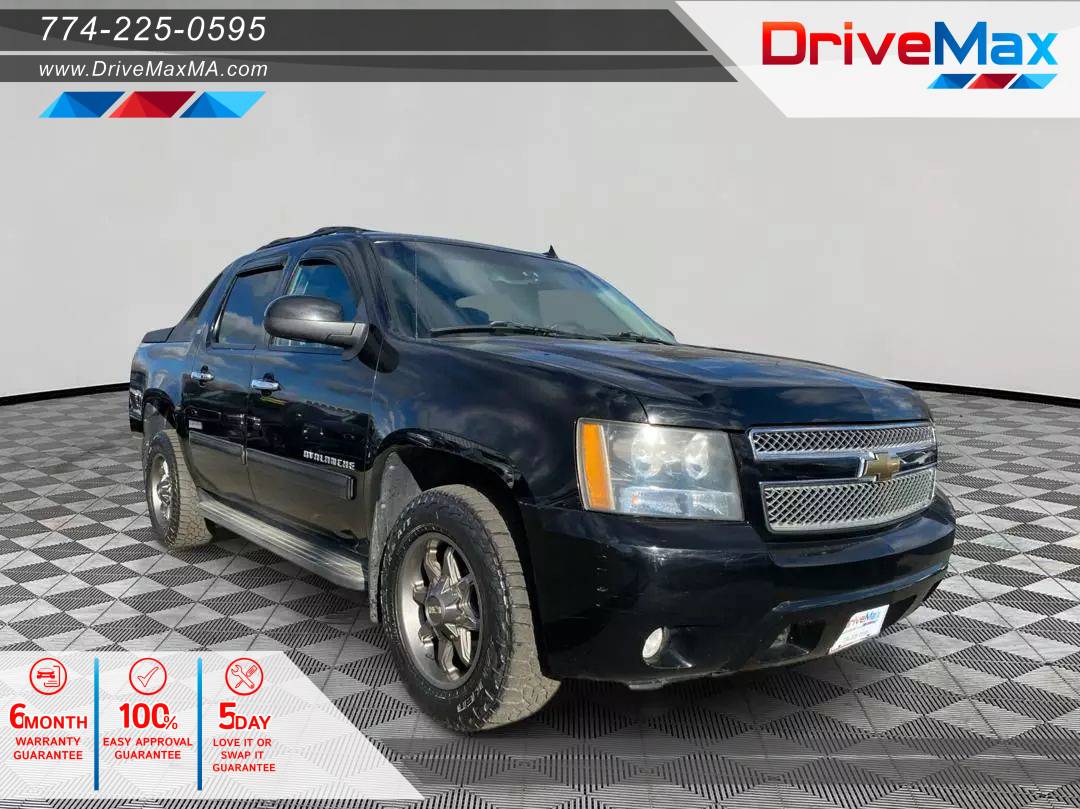2010 Chevrolet Avalanche LT — Pickup Truck — 135,553 mi — West Bridgewater, MA