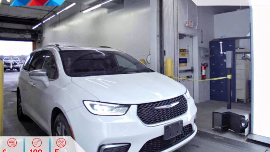 2021 Chrysler Pacifica Hybrid Pinnacle — Minivan — 88,295 mi — West Bridgewater, MA