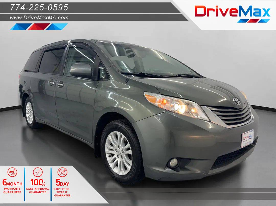2014 Toyota Sienna XLE — Minivan — 195,000 mi — West Bridgewater, MA