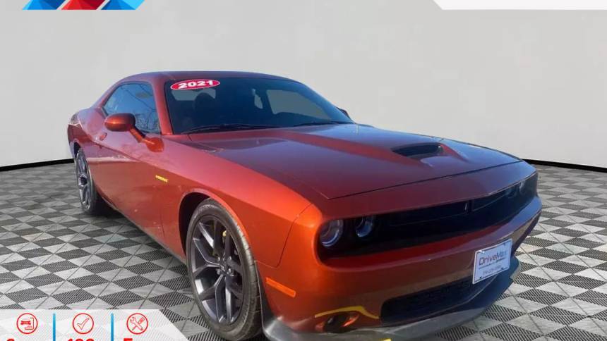 2021 Dodge Challenger R/T — Coupe — 31,987 mi — West Bridgewater, MA