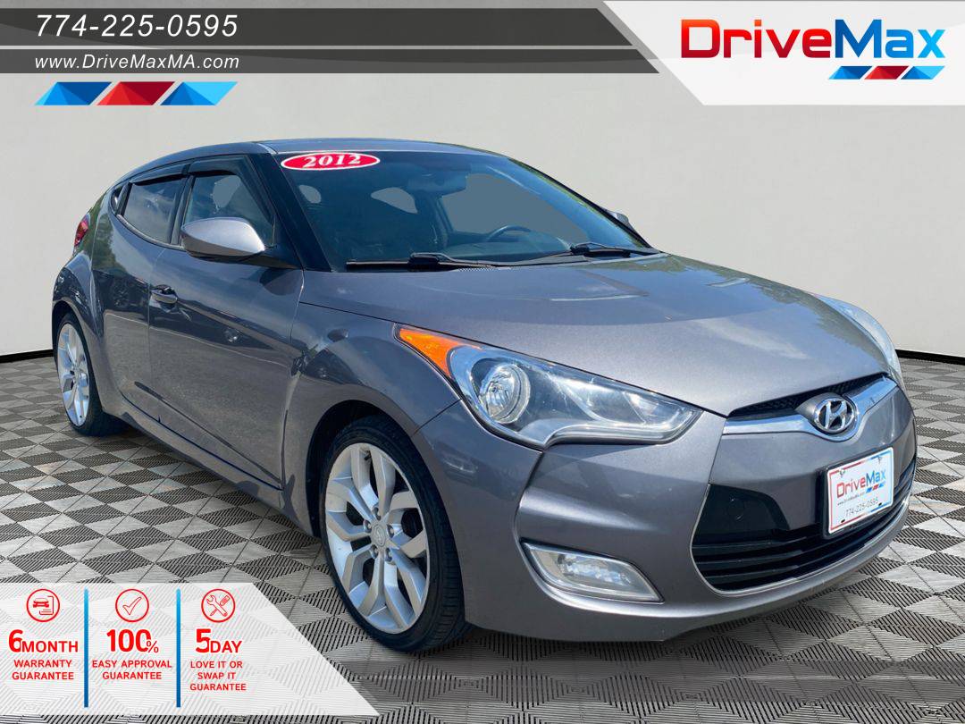 2012 Hyundai Veloster Base — Hatchback — 135,363 mi — West Bridgewater, MA