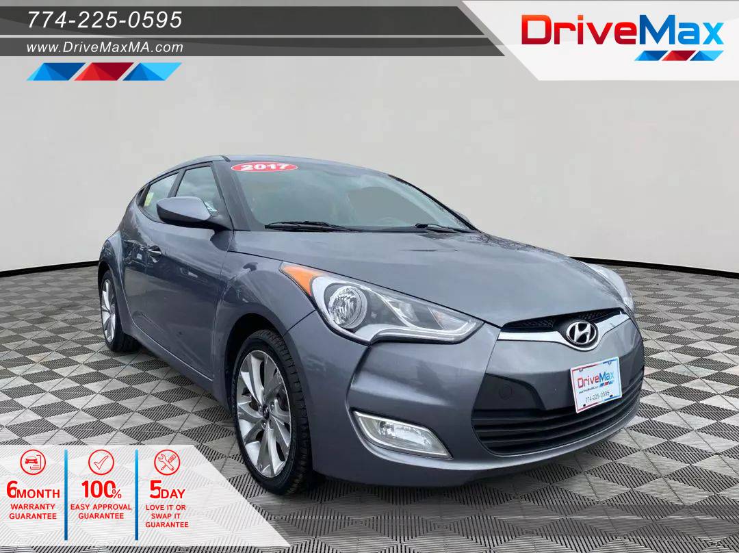 2017 Hyundai Veloster Base — Hatchback — 142,243 mi — West Bridgewater, MA