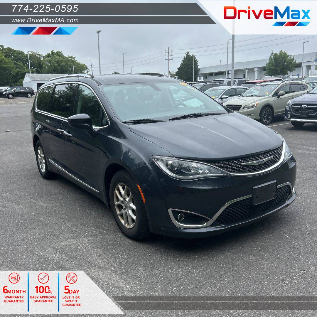 2020 Chrysler Pacifica Touring L — Minivan — 52,235 mi — West Bridgewater, MA